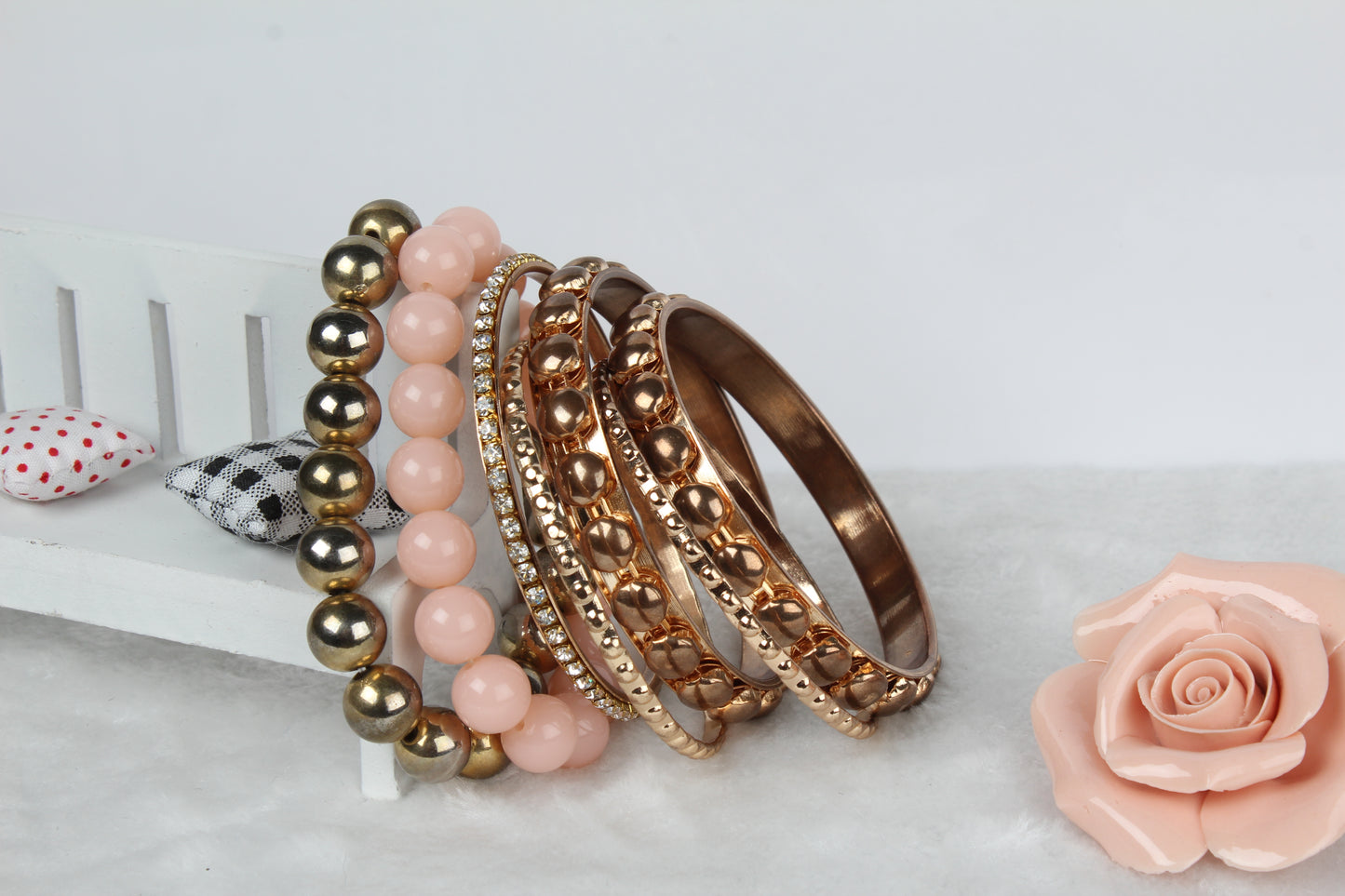 7-Piece Retro Burnished Gold Inlaid Rhinestones Bangle Bracelet Set